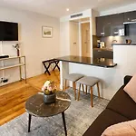 Du Louvre St Honore Apartment *